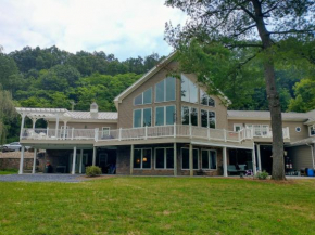 North River Inn